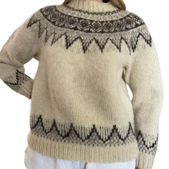 Vintage Handknit Fair Isle Sweater Small - Picture 1 of 8
